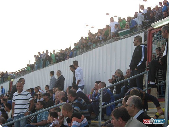 הקהל של אחי נצרת (שי חדד)